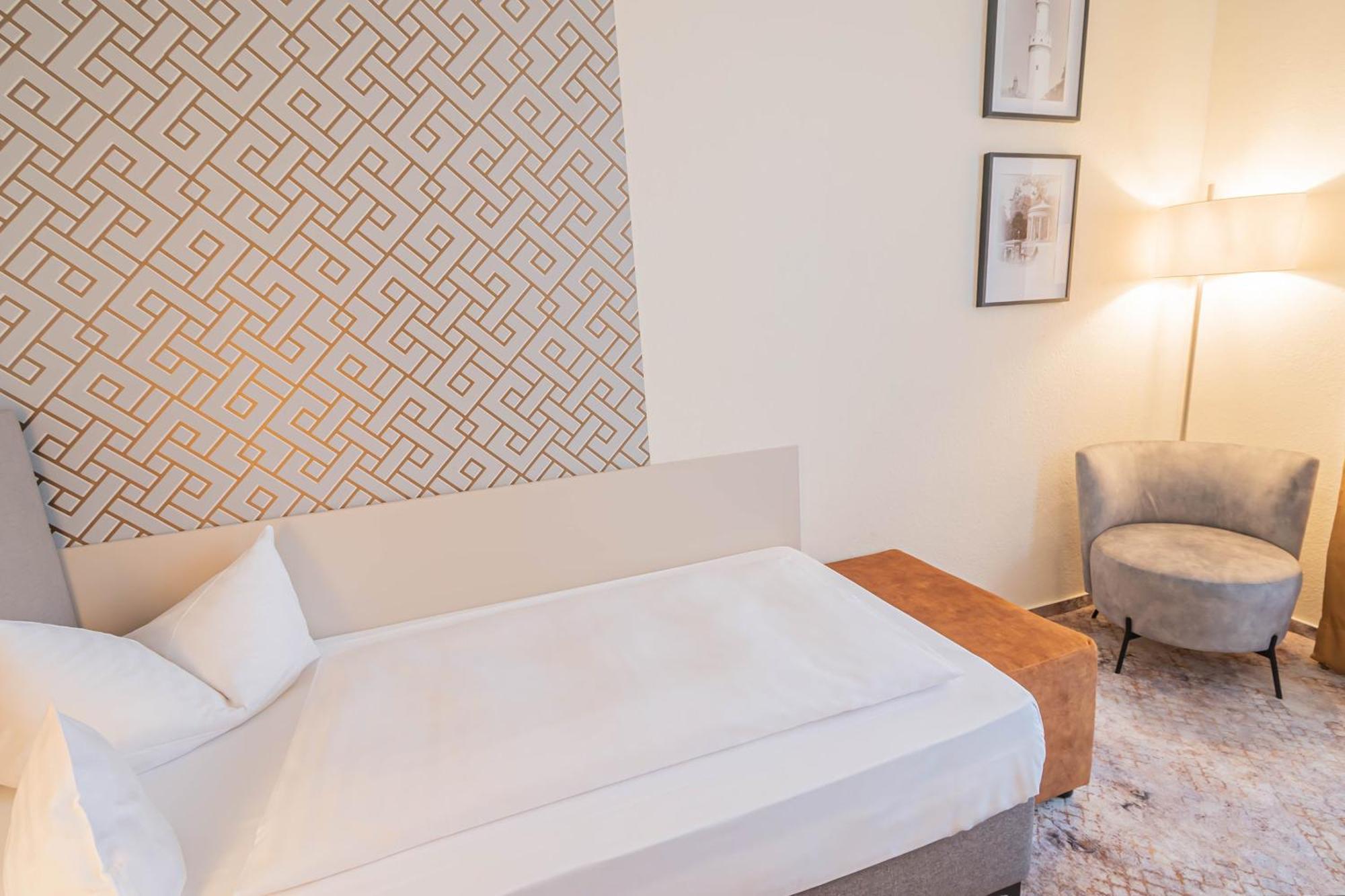 Hotel Villa Am Kurpark Bad Homburg vor der Höhe Δωμάτιο φωτογραφία
