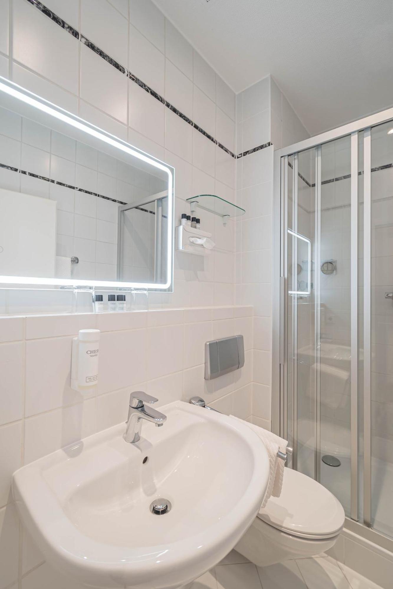 Hotel Villa Am Kurpark Bad Homburg vor der Höhe Δωμάτιο φωτογραφία